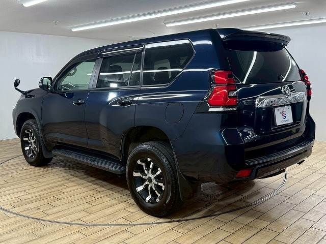 TOYOTA LANDCRUISER PRADO 2021
