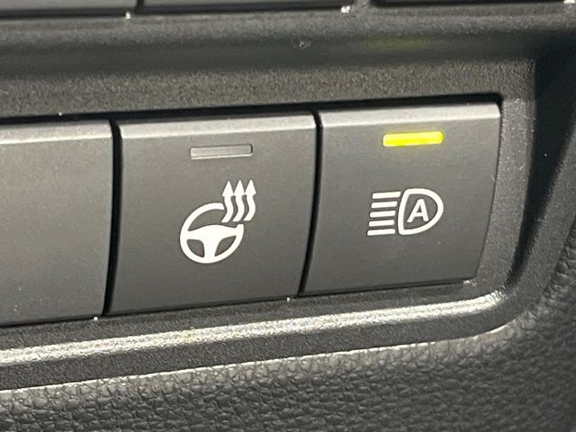 TOYOTA YARIS CROSS HYBRID 2023