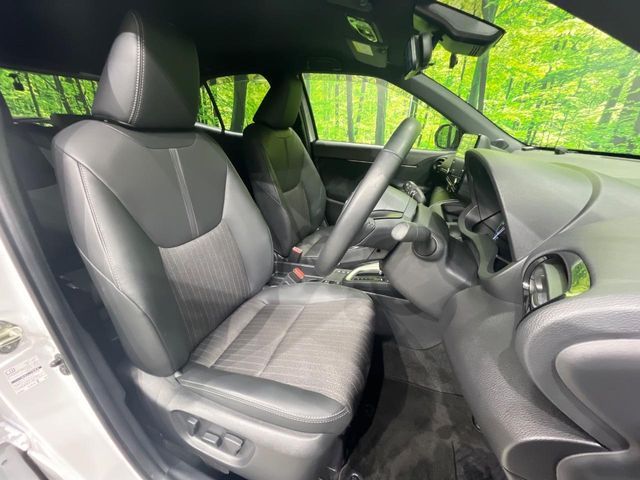 TOYOTA YARIS CROSS HYBRID 2023