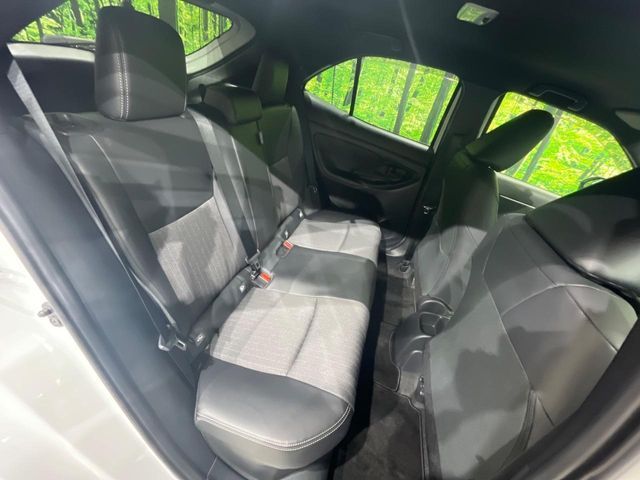 TOYOTA YARIS CROSS HYBRID 2023