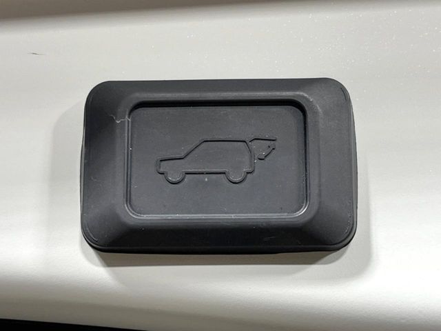 TOYOTA RAV4 HYBRID 4WD 2022