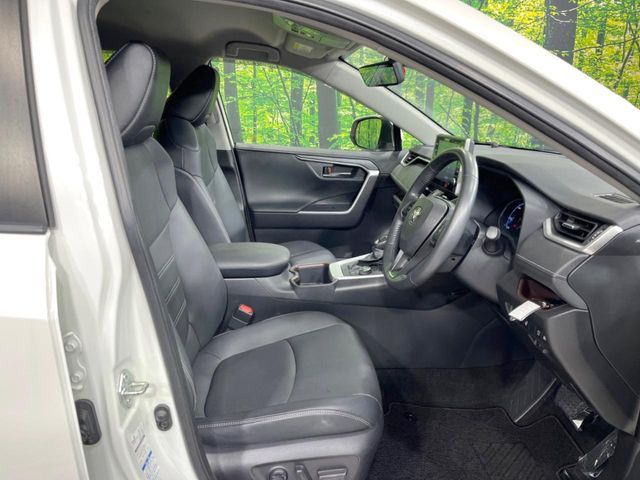 TOYOTA RAV4 HYBRID 4WD 2022