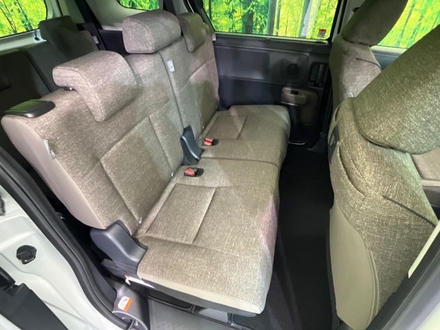 TOYOTA SIENTA HYBRID 2025