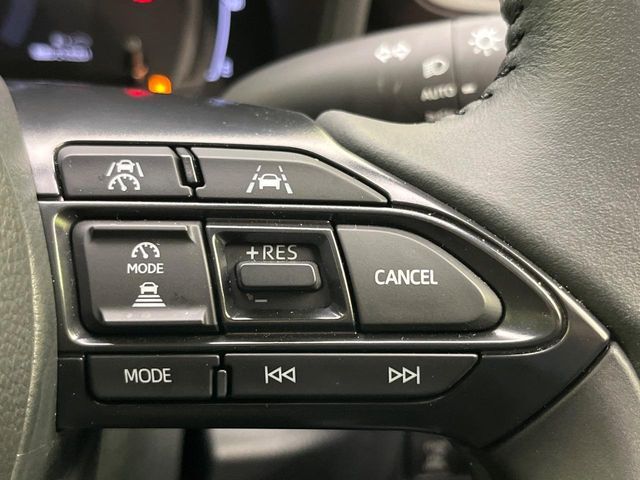 TOYOTA SIENTA HYBRID 2025