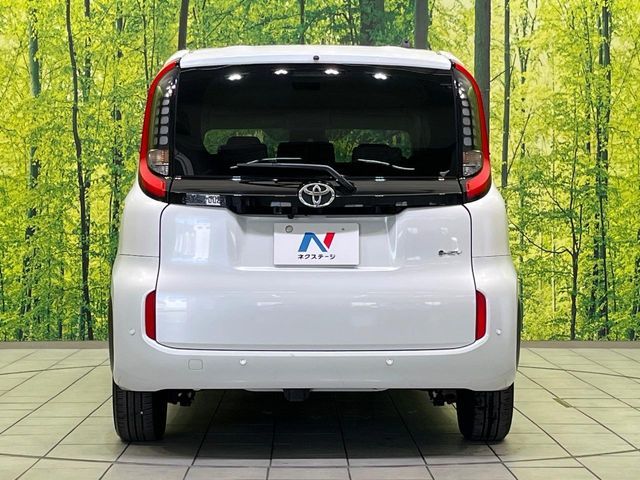 TOYOTA SIENTA HYBRID 2025