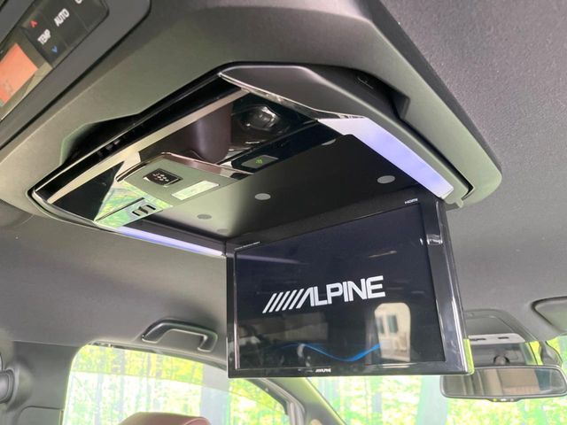 TOYOTA ESQUIRE HYBRID 2018