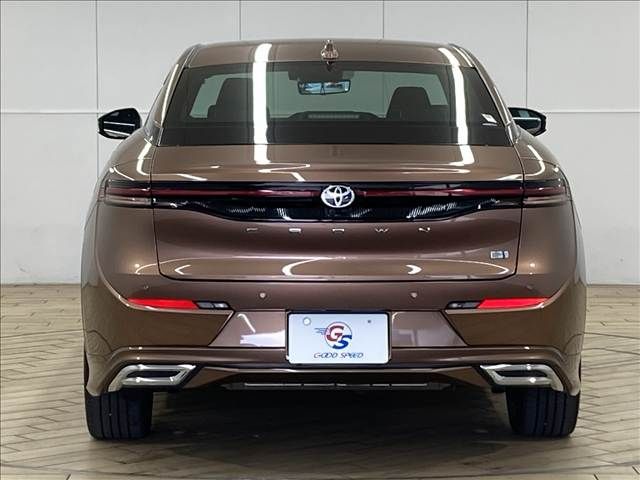 TOYOTA CROWN CROSSOVER 2023