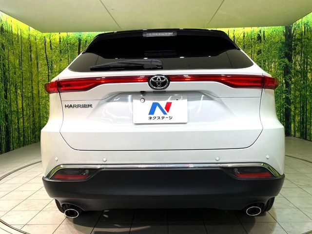 TOYOTA HARRIER 2WD 2023