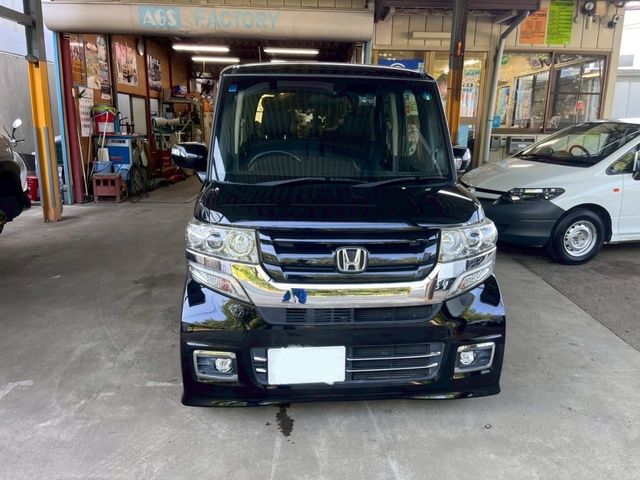 HONDA N BOX CUSTOM 2017