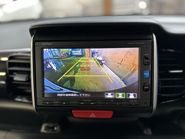 HONDA N BOX CUSTOM 2017