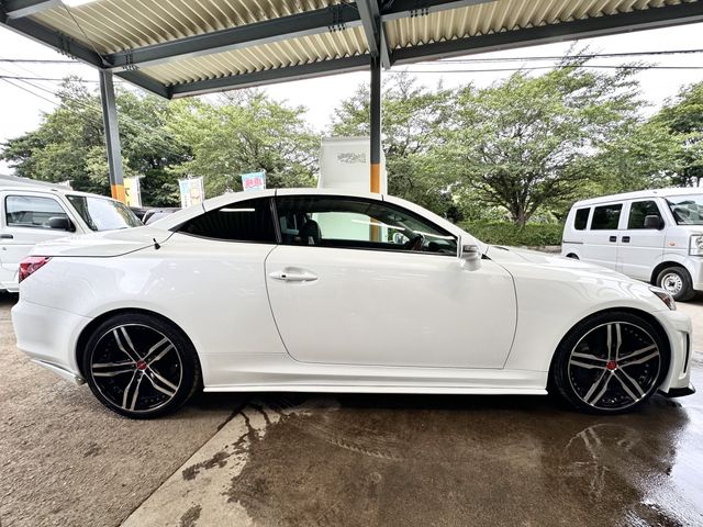 TOYOTA LEXUS IS350C 2010