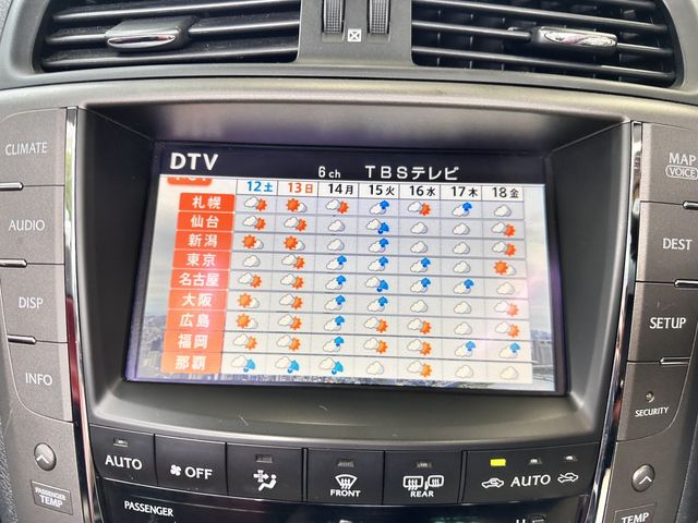 TOYOTA LEXUS IS350C 2010