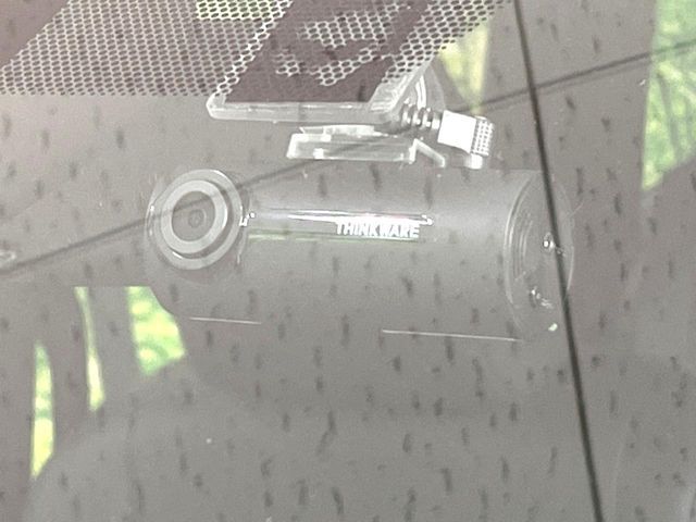 TOYOTA VOXY HYBRID 2025