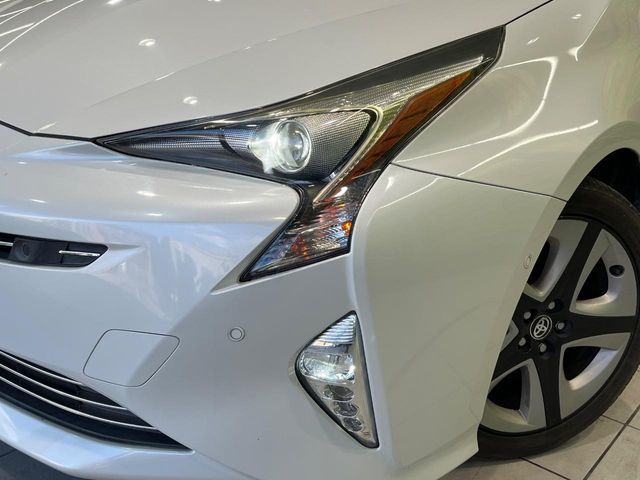 TOYOTA PRIUS 2016