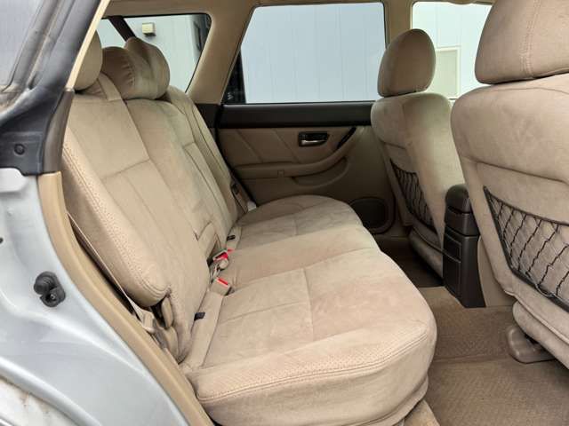 SUBARU LEGACY LANCASTER 2003