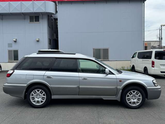 SUBARU LEGACY LANCASTER 2002