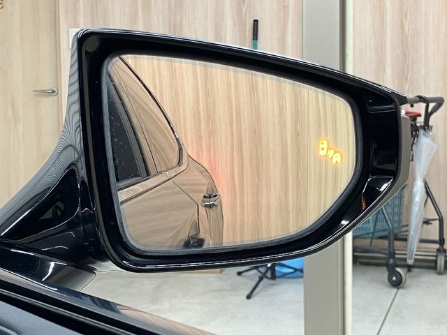 TOYOTA LEXUS LS500h 2017