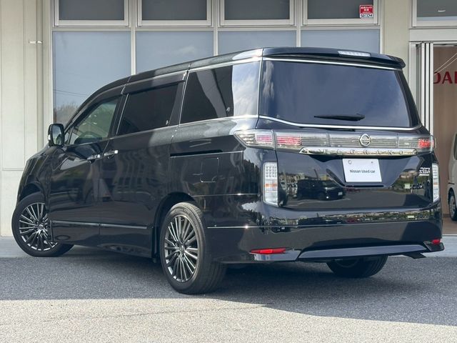 NISSAN ELGRAND 2021