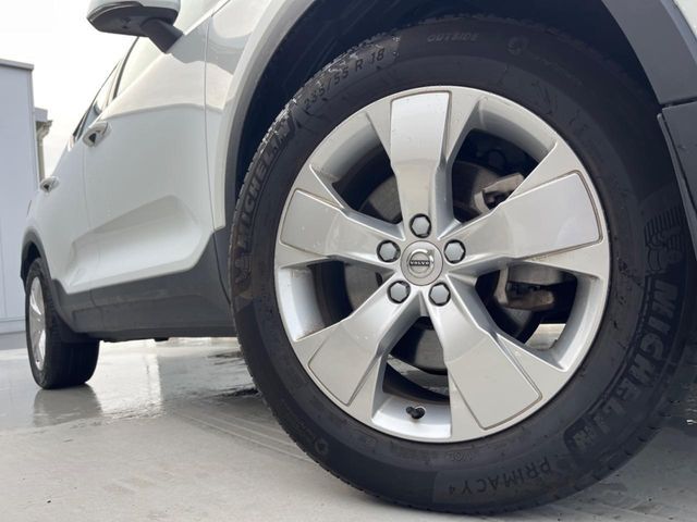 VOLVO VOLVO XC40 2022