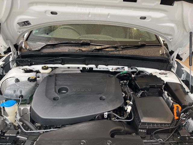 VOLVO VOLVO XC40 2022