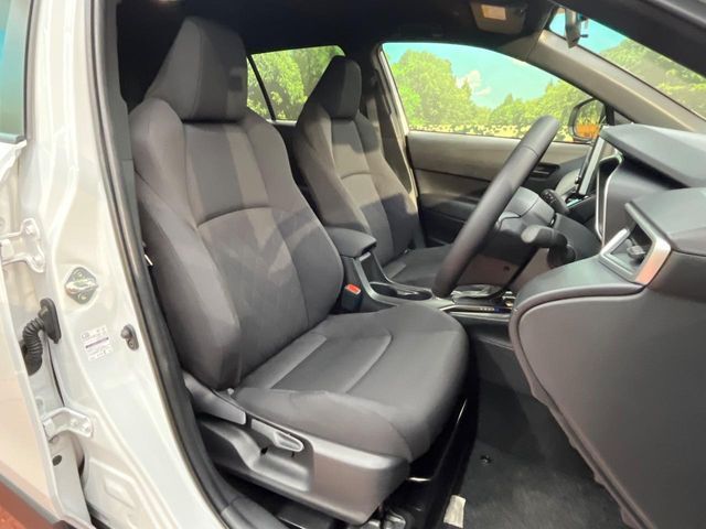 TOYOTA COROLLA CROSS HYBRID 2025