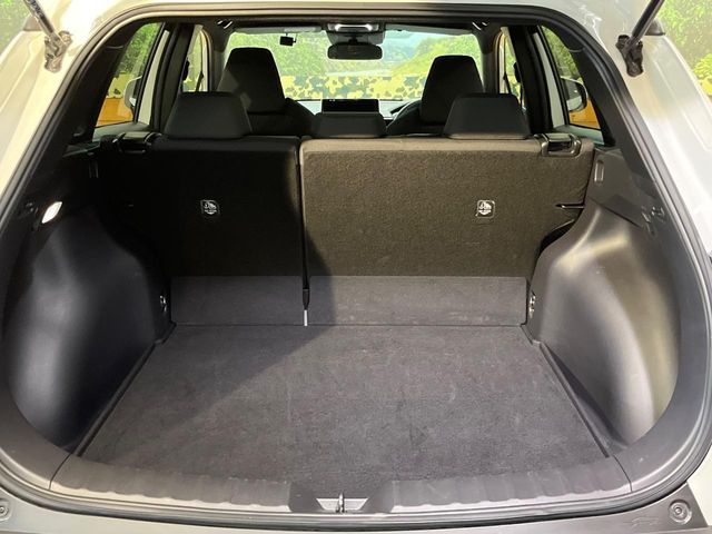 TOYOTA COROLLA CROSS HYBRID 2025