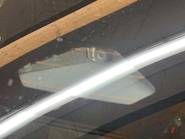 TOYOTA COROLLA CROSS HYBRID 2025