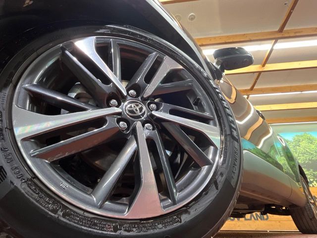 TOYOTA COROLLA CROSS HYBRID 2025