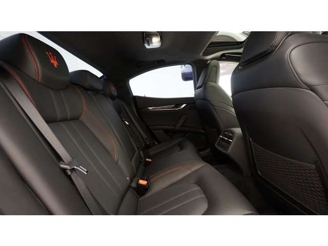 MASERATI MASERATI GHIBLI Sedan 2021