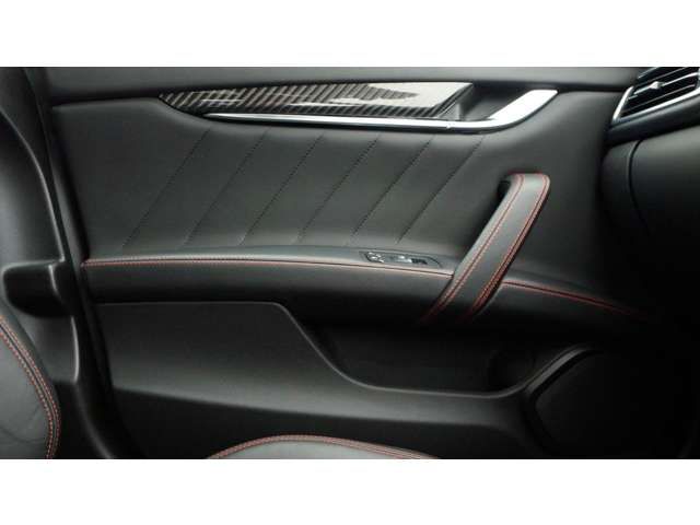 MASERATI MASERATI GHIBLI Sedan 2021