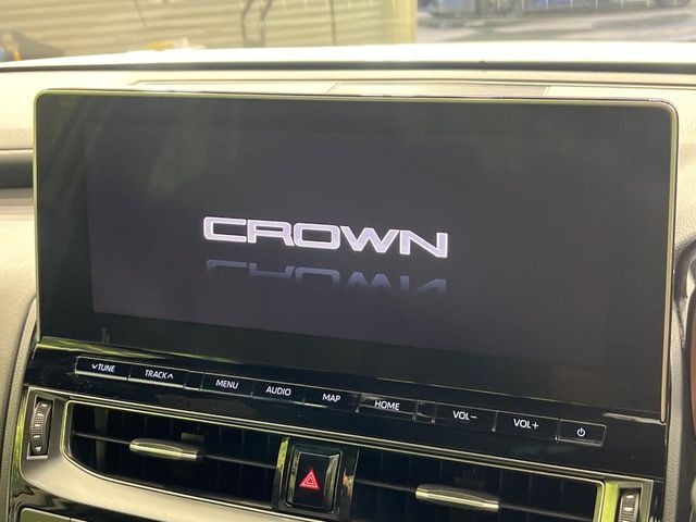 TOYOTA CROWN sedan hybrid 4WD 2021
