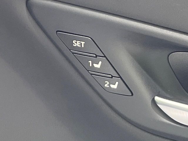 TOYOTA CROWN sedan hybrid 4WD 2021