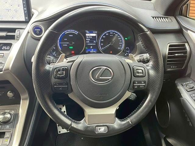 TOYOTA LEXUS NX300h 2020
