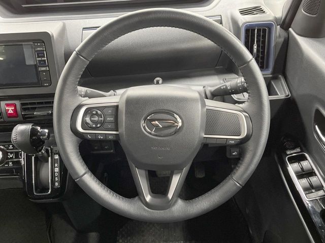 DAIHATSU TANTO CUSTOM 4WD 2021