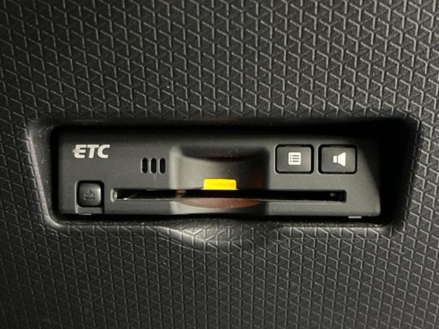 DAIHATSU TANTO CUSTOM 4WD 2020