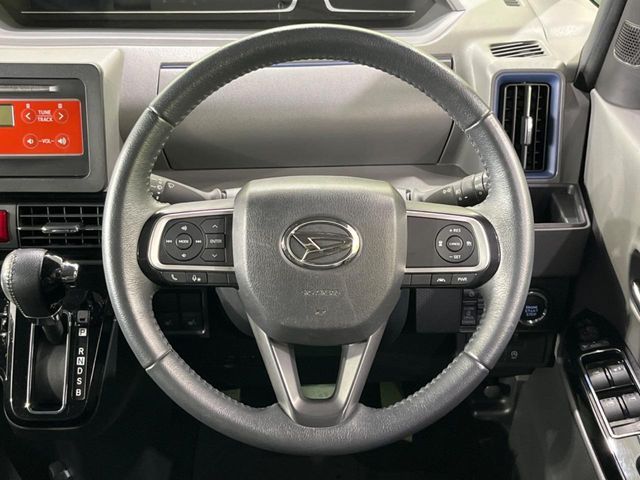 DAIHATSU TANTO CUSTOM 4WD 2020