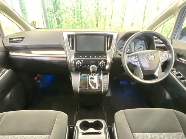 TOYOTA ALPHARD 2016