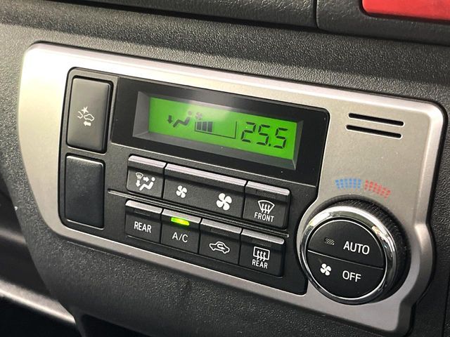 TOYOTA HIACE van 2WD 2021