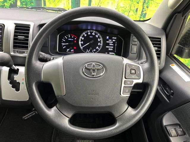 TOYOTA HIACE van 2WD 2021