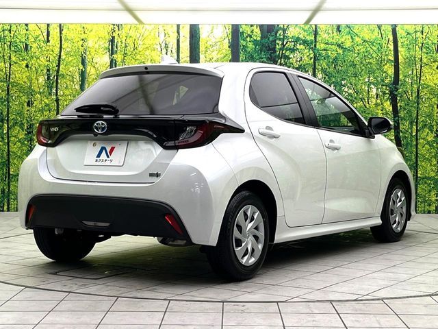 TOYOTA YARIS HYBRID 2023