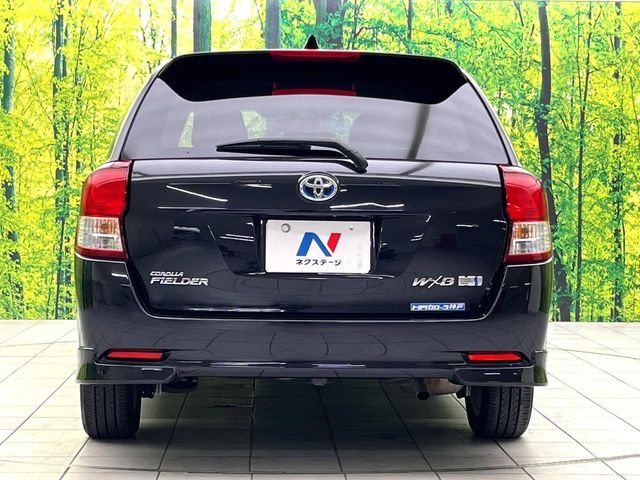 TOYOTA COROLLA FIELDER HYBRID 2013