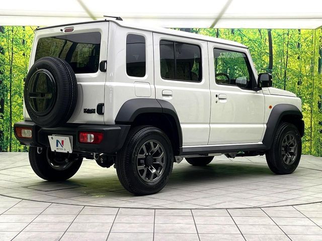 SUZUKI JIMNY NOMADE 2025