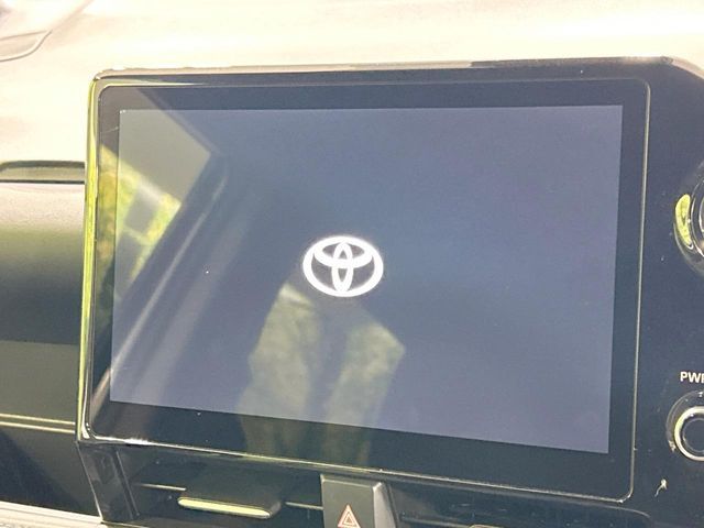 TOYOTA VOXY HYBRID 2024