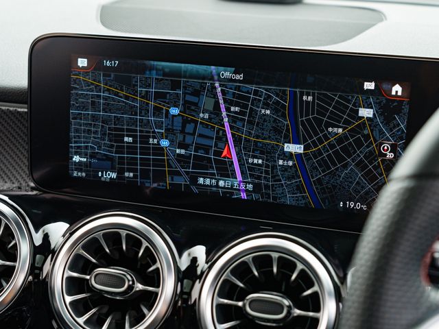 MERCEDES BENZ MERCEDES BENZ GLB 2023