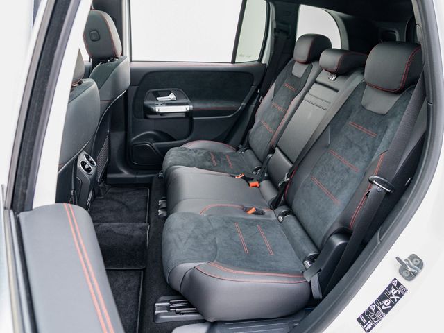 MERCEDES BENZ MERCEDES BENZ GLB 2023