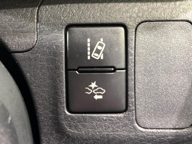 TOYOTA SUCCEED van HYBRID 2019