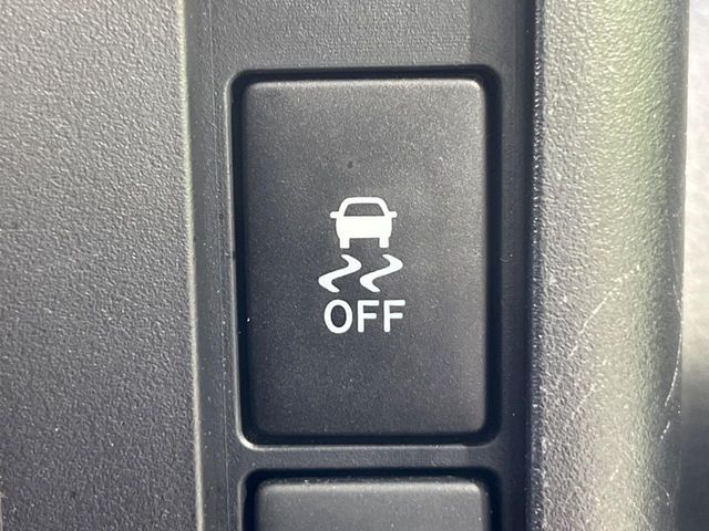 TOYOTA SUCCEED van HYBRID 2019