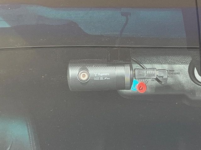 TOYOTA VELLFIRE 2012