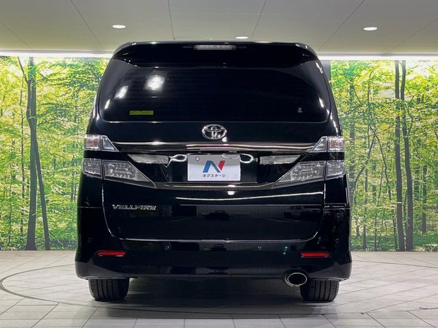 TOYOTA VELLFIRE 2012