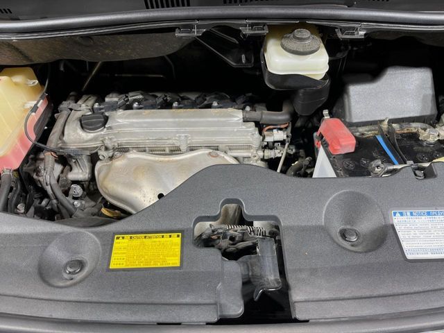 TOYOTA VELLFIRE 2012